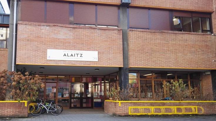 Hezkuntza departamentuak ez du erabakirik hartu Alaitz eta Ezkabako 2 urteko gelen inguruan