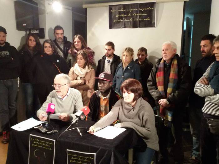 Komisaldegian hildako Elhadji Ndiayeren kasua argitu dezaten eskatzeko mobilizazioa eginen dute larunbatean