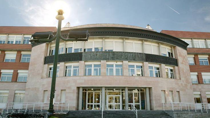 2019ko irailean medikuntza gradua martxan jar dadin aurrerapausua eman du NUPek