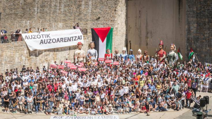 Alde Zaharrean auzo bat bizi dela ospatuko dute bihar