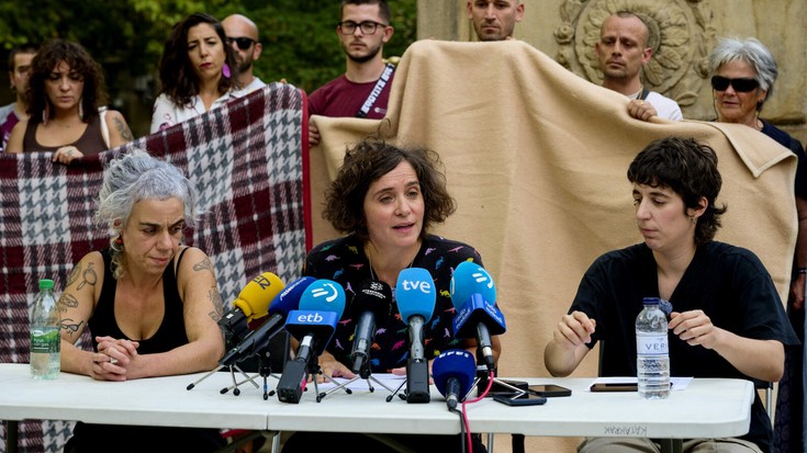 Samira Calvo (Negu Gorriak): “Irainek eta mehatxuek ez dute gure lana etengo”