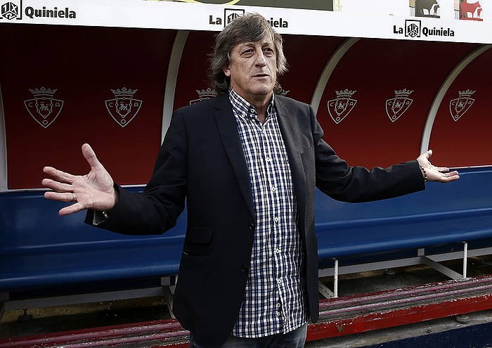 Enrique Martin Monreal ospitaleratu egin dute