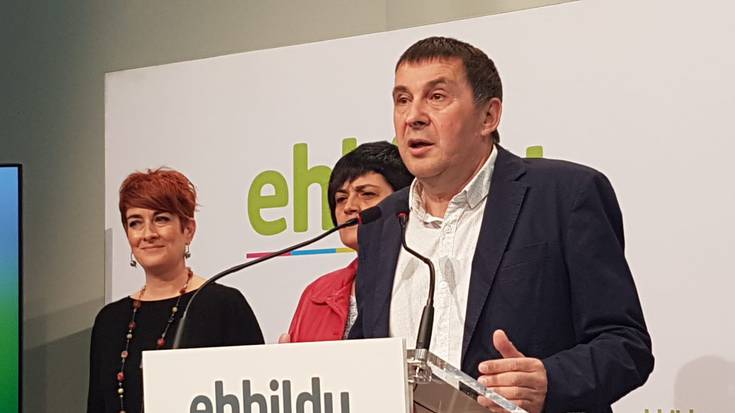 ERCrekin batera aurkeztuko da EH Bildu Espainako Kongresura
