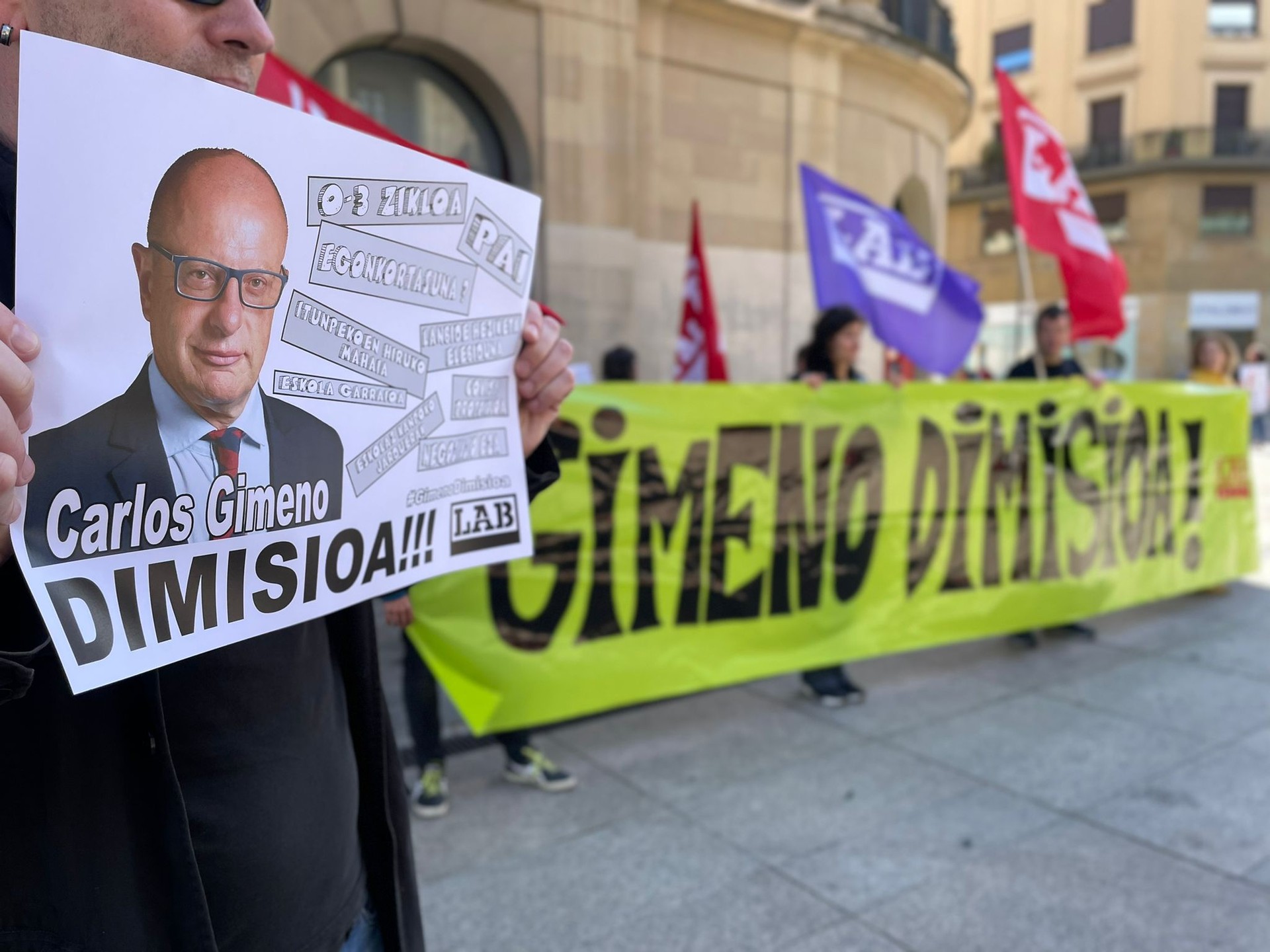 Gimeno kontseilariaren dimisioa eskatu du LAB sindikatuak