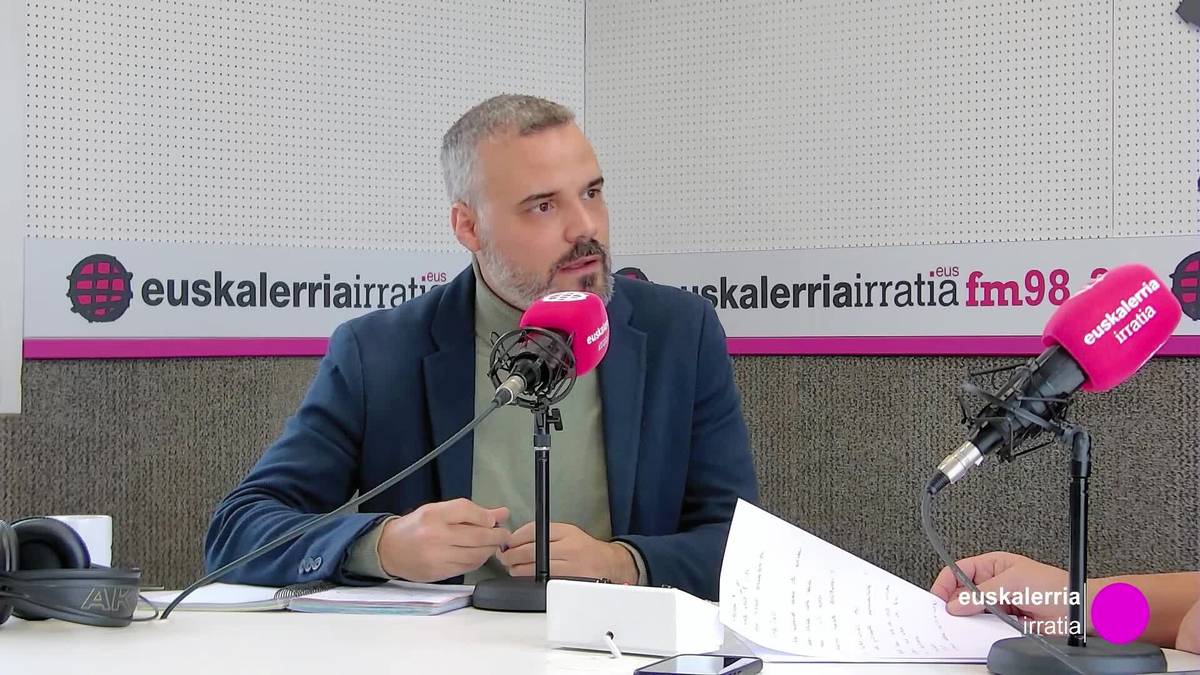 Oihan Mendo: "Zalapartarik gabe egunerokoan egiten den politika horretan sinesten dut"