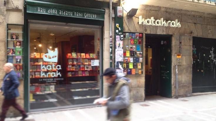 Katakrakeko sanferminak: Dj. maratoia, gosariak, bazkarirako menua eta afari eskaintza berezia