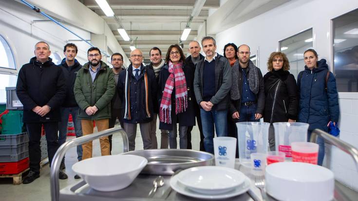 Mankomunitatearen baxera berrerabilgarriak plastikozko erabilera bakarreko milioi erdi tresna xahutzea saihestu du