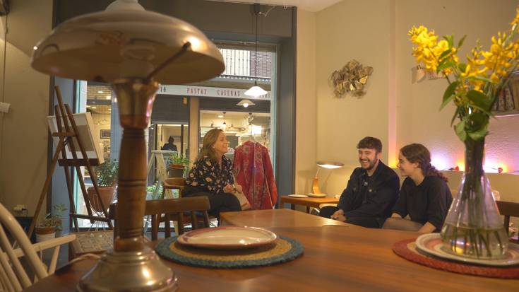 Altxa burua! Iruñerrian eginiko Hamaika Telebistaren saio berria abiatu da