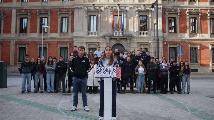 Ikasle Abertzaleak taldeak grebara deitu du urriaren 2an, Israeli boikota adierazteko