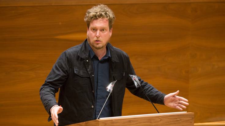 Elkarrizketa mahaia proposatu dio EAko sektore kritikoak alderdiko ildo ofizialari