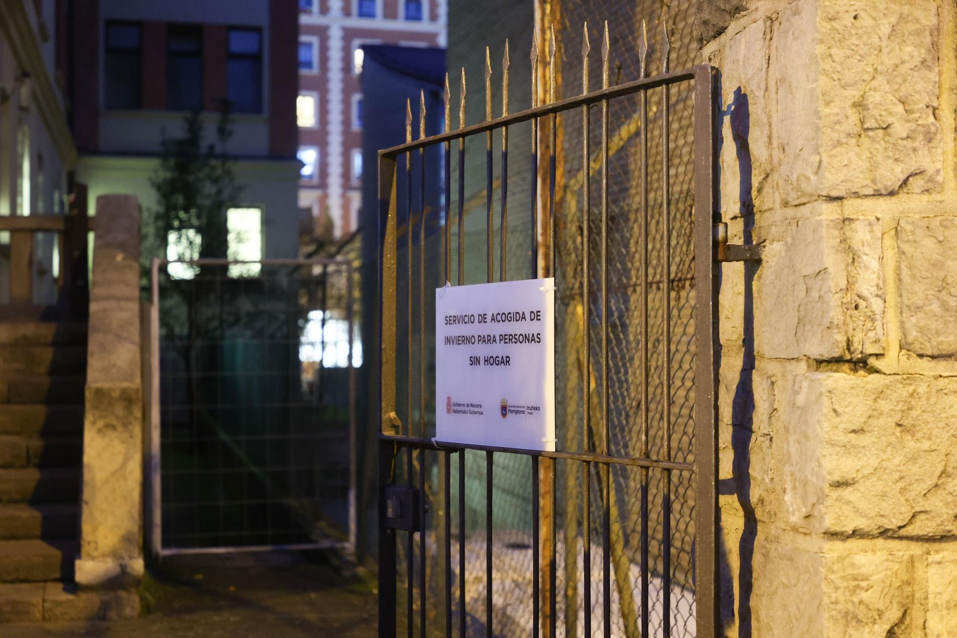 Egoera zaurgarrian dauden pertsonentzako 9 etxebizitza egokituko ditu Iruñeko Udalak