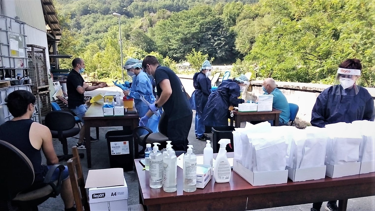 Bederatzi koronabirus kasu berri erregistratu dituzte, bik Sunbillako agerraldiarekin lotura dute