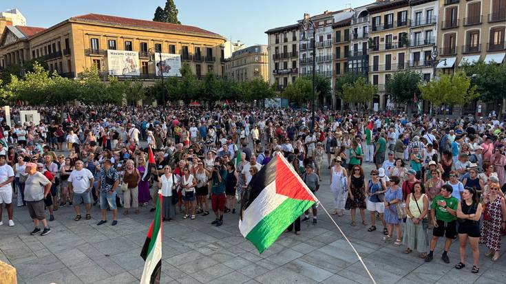 Palestinan genozidioa amaitzeko larrialdizko manifestazioa