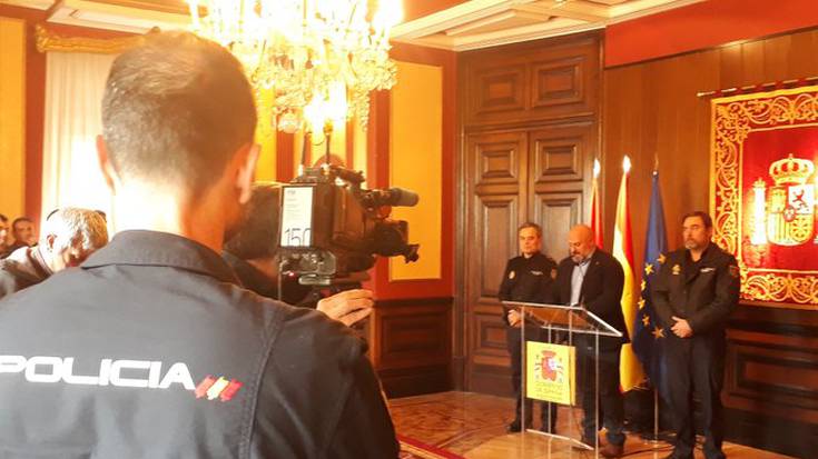 Kataluniarrak jo dituzten poliziei harrera egin die Arrastik