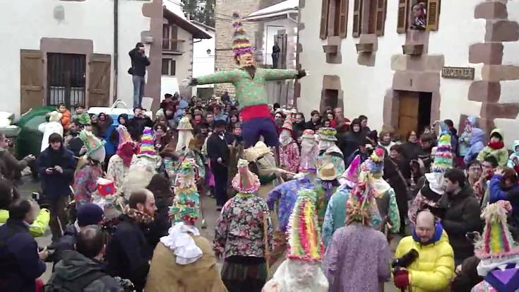 Lantzen erasotutako kameraria: "Eraso sexista pairatu dut kalejirako hainbat pertsonaren eskutik"