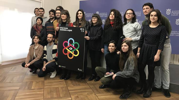 Kaleak eta harresiak zinema pantaila bihurtuko dira "Bestelako Argiak" bideo arte jaialdian