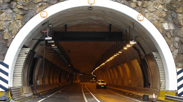 Nafarroako Gobernuak ez dauka baliabide ekonomikorik Belateko tunelen egoera konpontzeko