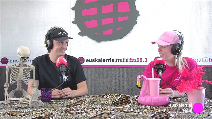 'Flop Kultura' bideopodcasta zuzenean, bihar, Irriziklotik