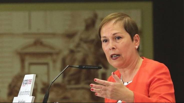 Gobernuak salaketa jarri du Del Burgoren semearen aurka “mehatxu eta irainengatik”