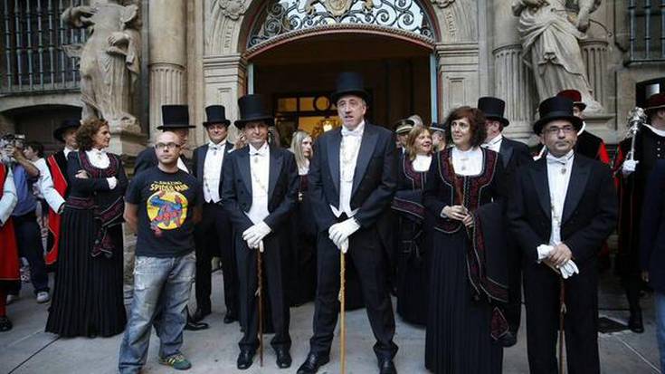 Iruñeko Udalaren protokolo proposamenaren aurka osoko zuzenketa azaldu du Aranzadik