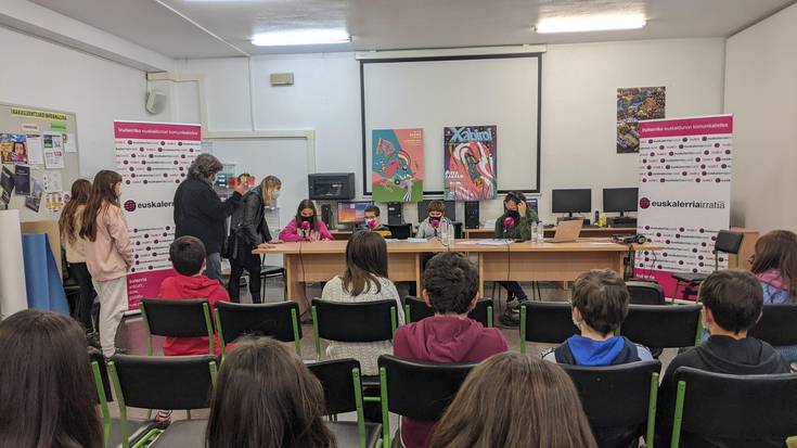 Ezkaba ikastetxeko ikasleekin auzolanean egin dugu gaurko Metropoli Forala saioa