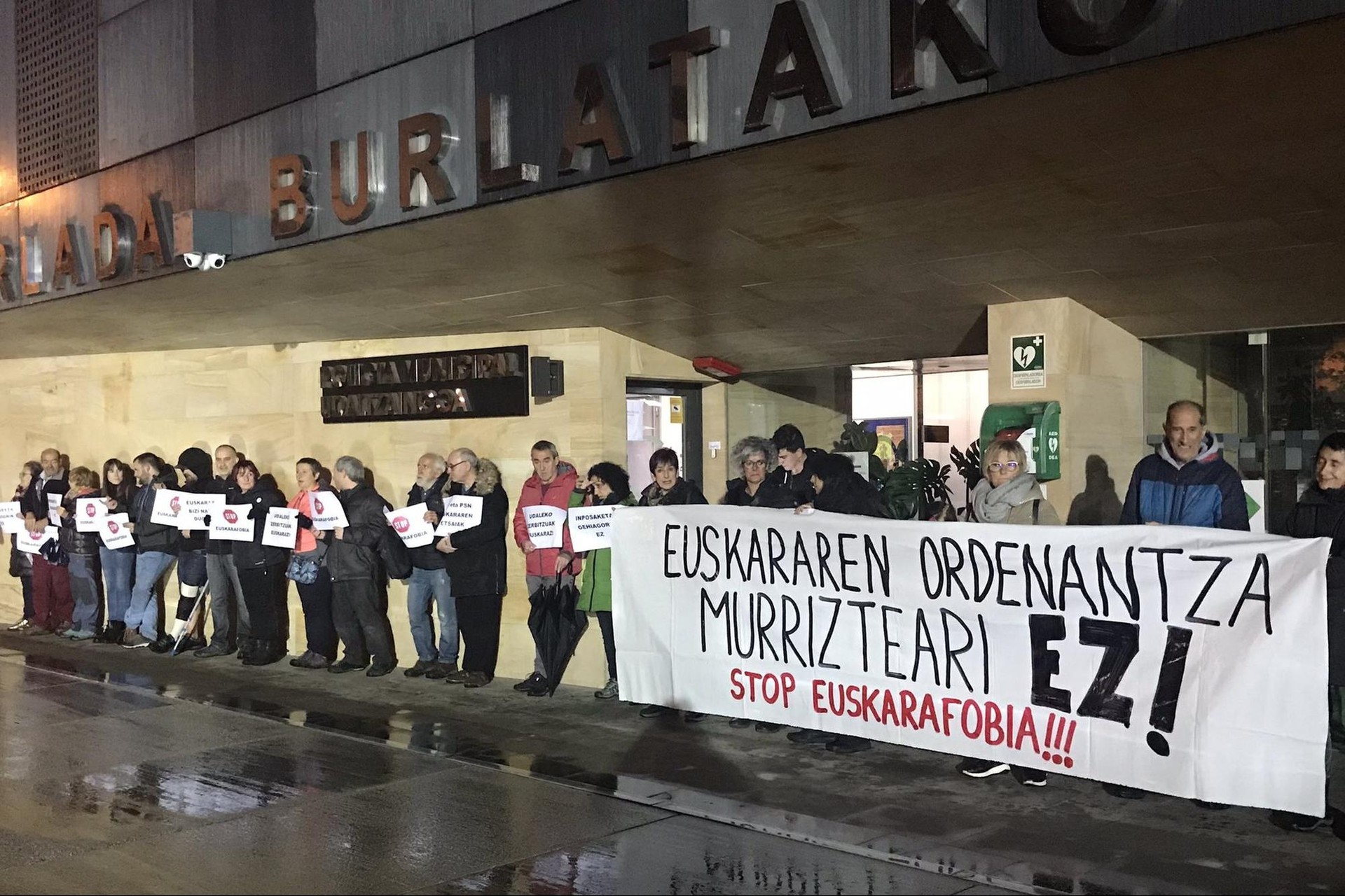 Nafarroako Administrazio Auzitegiak % 10 % 2'74 bihurtu du, euskara baloratzerakoan