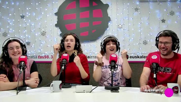 Gabonetako enpresa bazkarietan dantzatzeko musika