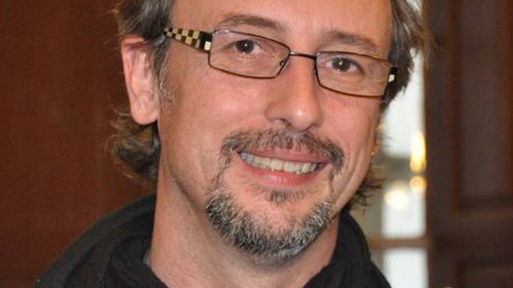 Arturo Goldaracenak osatuko du Cambio-Aldaketaren senaturako hautagaitza