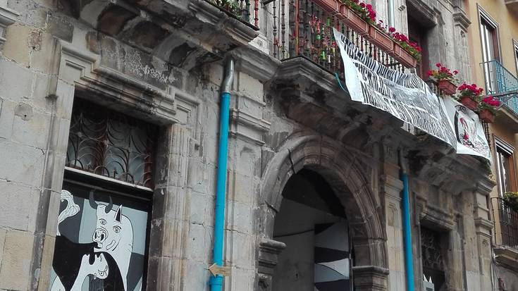 Maravillas Gaztetxeak negoziatzera eser dadin eskatu dio Nafarroako Gobernuari