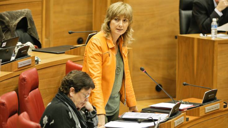 Ana Ollo: "Euskara erabiltzen duten hedabideetako diru-laguntzetan ez dago anomaliarik"