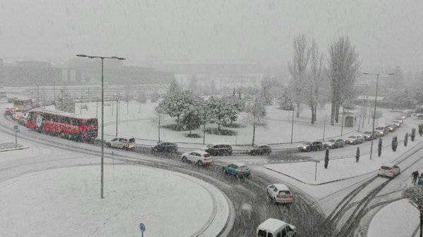 Iruñeko errepideetara normaltasuna itzultzen ari da