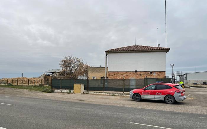 Langile bat hil da Buñuelen makina batek harrapatuta