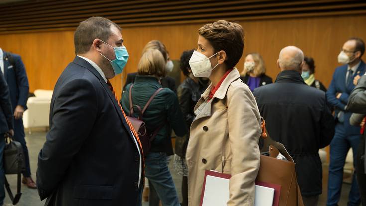 Zerbitzu publikoak indartzea “lehentasuna” dela ziurtatu du Txibitek