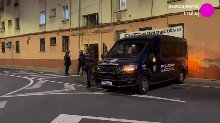 Etxegabetze bat izaten ari da Burlatan