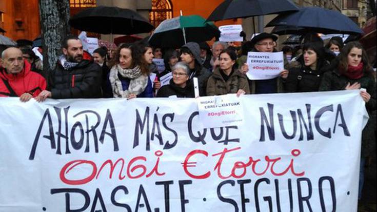 Hamalau errefuxiatu hartuko ditu Nafarroak heldu den astean