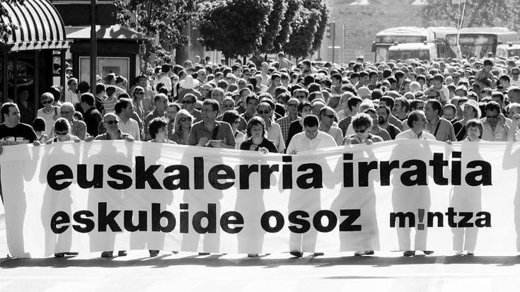 Epaileek diote Net21 irratiari ez dagokiola 1,6 milioiko kalte ordaina