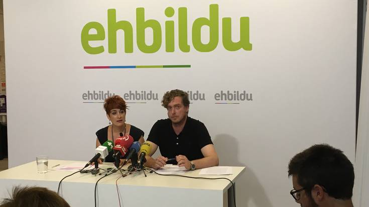 Bakartxo Ruiz: "AHTarekin elite ekonomikoei men egiten ari zaie"