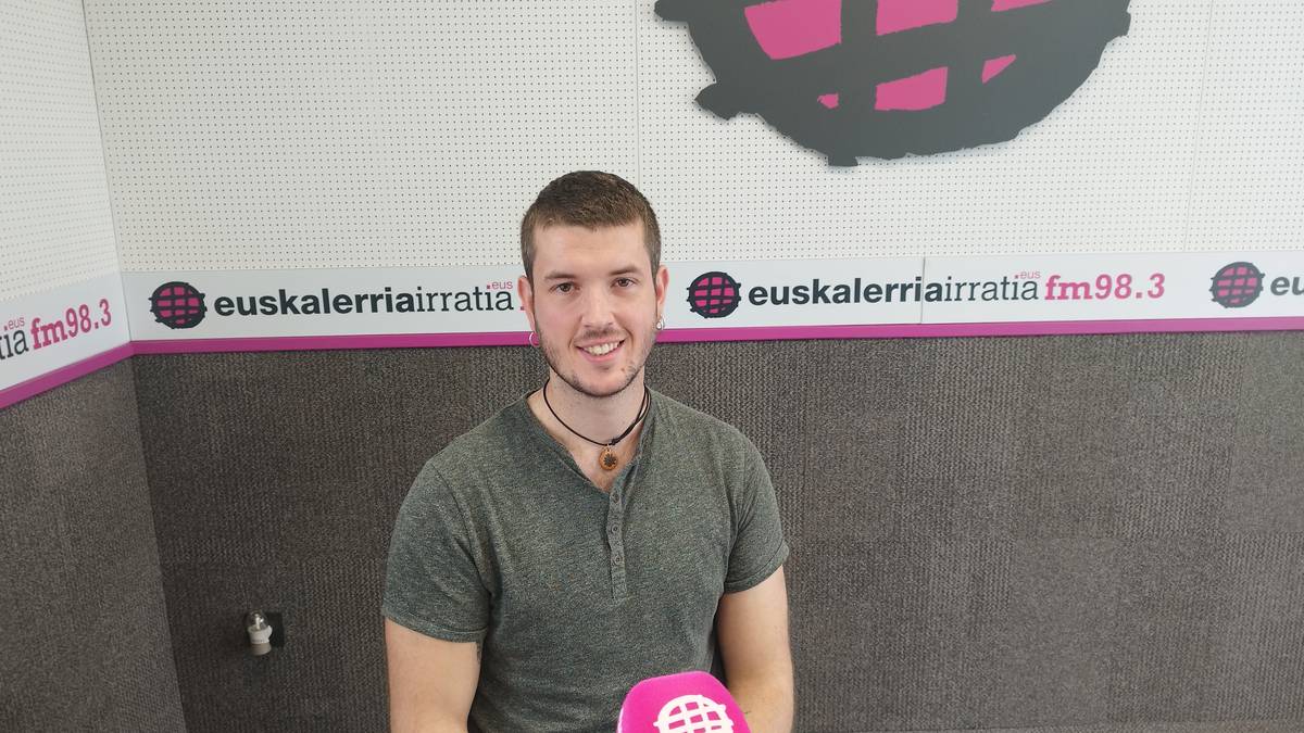 Iker Mariezkurrena: “Berriozarko gazteak herrian bertan geratzeko baldintzak sortu nahi ditugu”