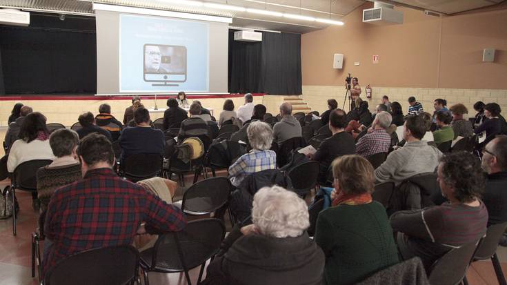 Auzo-eztabaidaguneak hirugarren txandan sartu dira