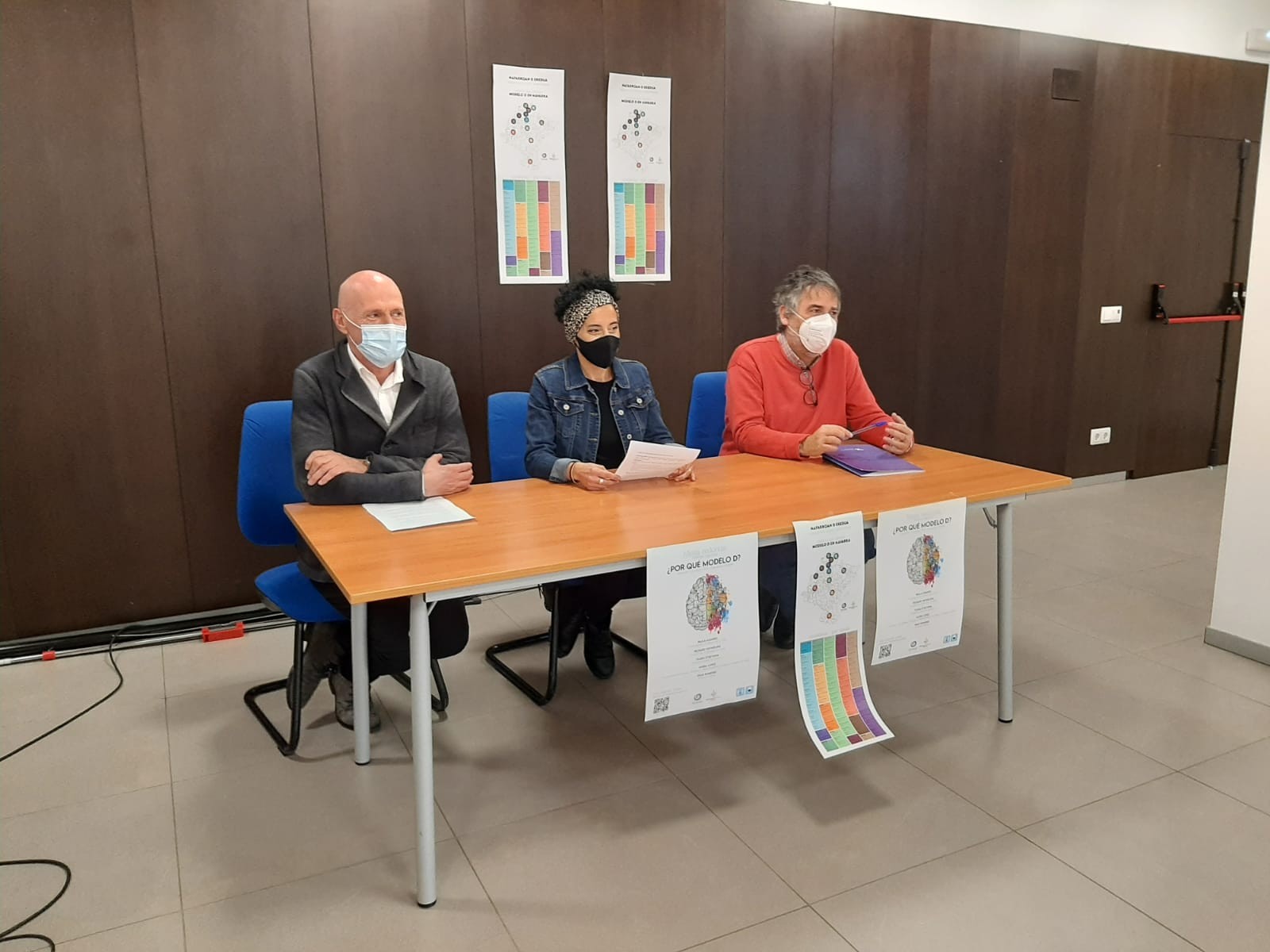 Ikastolen Elkarteak eta Sortzenek D ereduan aurre-matrikulatzera gonbidatu dituzte Nafarroako migratzaileak
