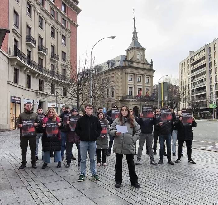 Iruñean Voxen aurkako kontzentrazio batengatik 21.000 euroko isunak ezarri dizkiete 31 kideri