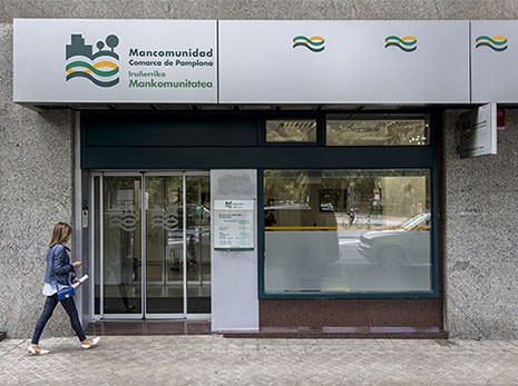 Iruñerriko Mankomunitateak bihar zabalduko du aurrez aurreko arreta zerbitzua