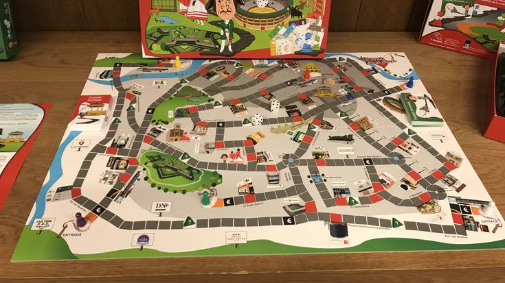 Iruñean barna ibiltzeko mahai jokoa