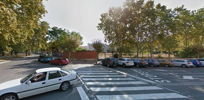 Gaztelu Gibelean merkatal gunea eraikitzeko baimena emango du Iruñeko Udalak