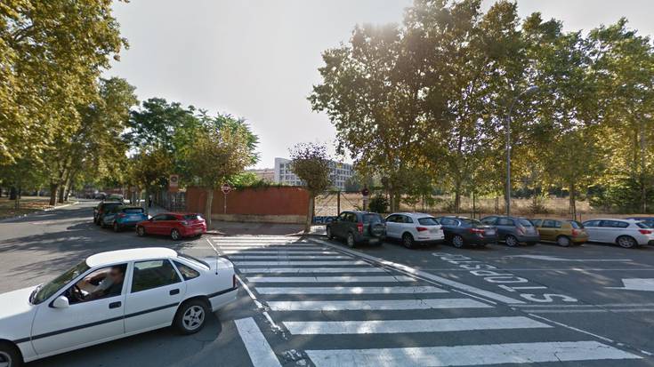 Gaztelu Gibelean merkatal gunea eraikitzeko baimena emango du Iruñeko Udalak