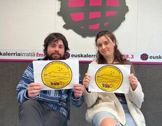 "Sarbil inguruan ez dugu plaka fotoboltaikorik nahi"