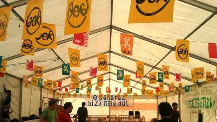 Larunbatean eginen du AEK-k 15. karpa