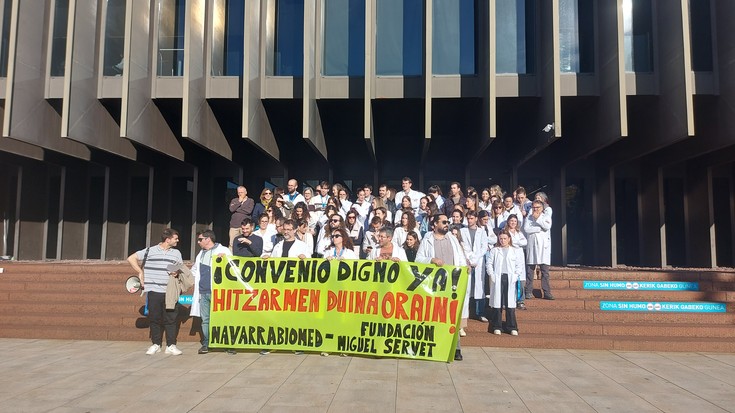 Navarrabiomed-eko langileek baldintza duinak exijitu dituzte