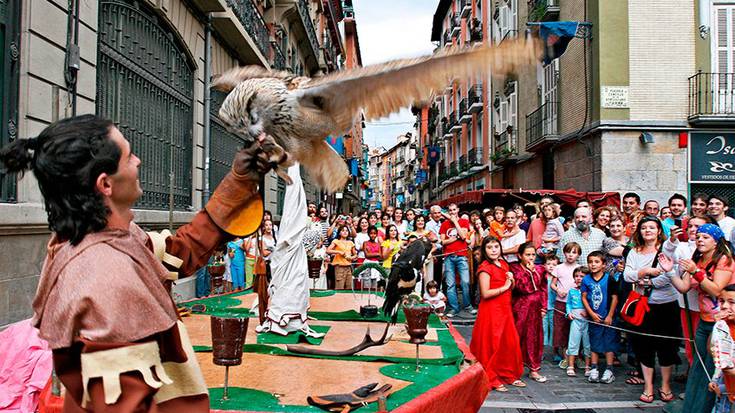 Hiru Burgoetako Erdi Aroko Merkatua asteburu honetan ospatuko da Iruñean