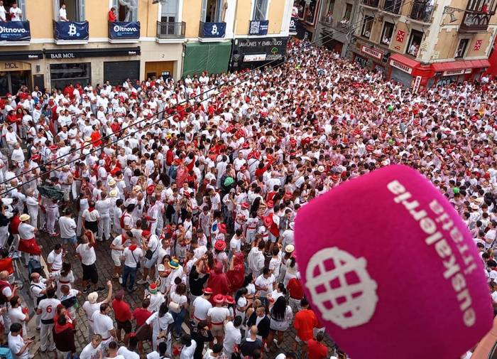 Sanferminak bertatik bertara Euskalerria Irratian